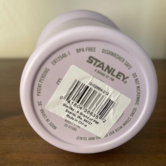 Stanley - 40oz Quencher Orchid. Only used once - with water. - Picture 3 of 3